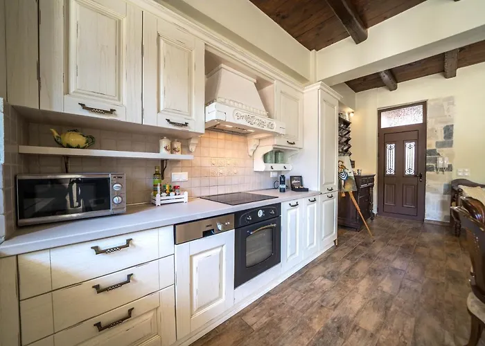 Arhontariki Luxury Apartment